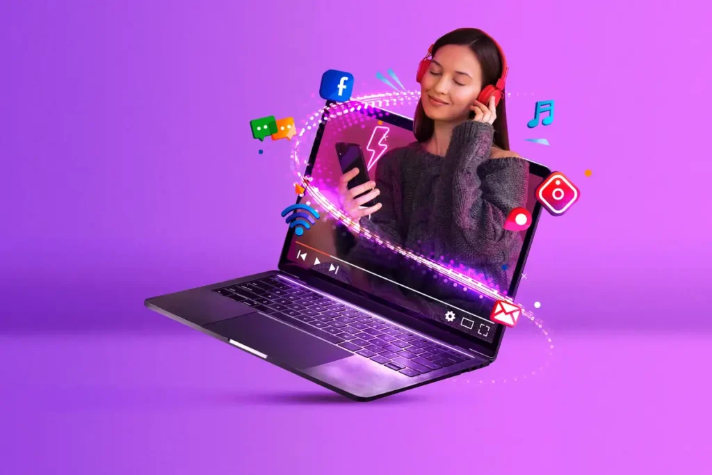 laptop-proyeccion-persona-redes-sociales